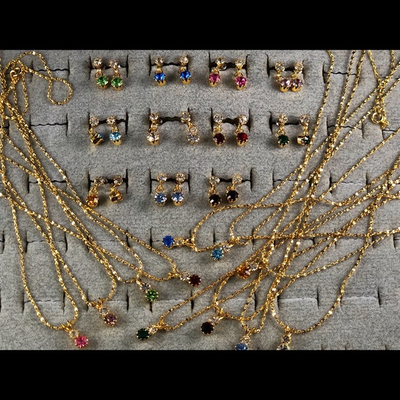 Vintage Seta 22 piece necklace & Earring Wardrobe - Picture 8 of 8